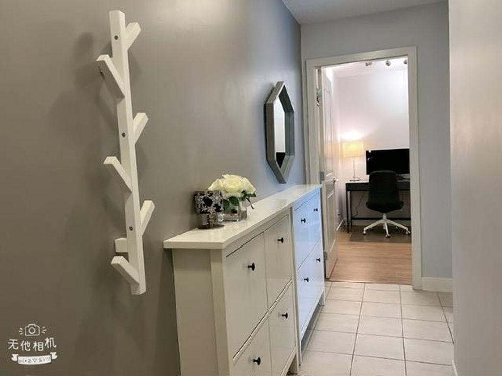 listing image 1105857930237454625