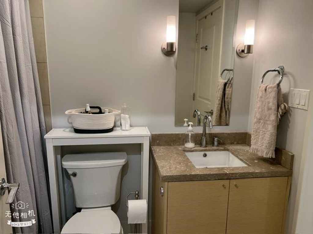 listing image 1104128237165964698