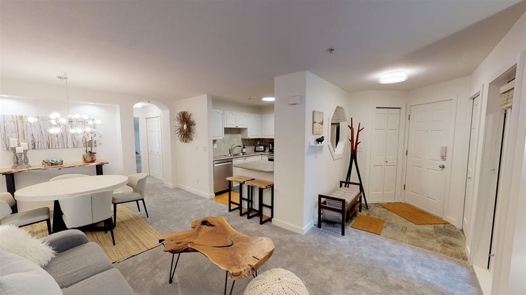 listing image 1101482058983530161