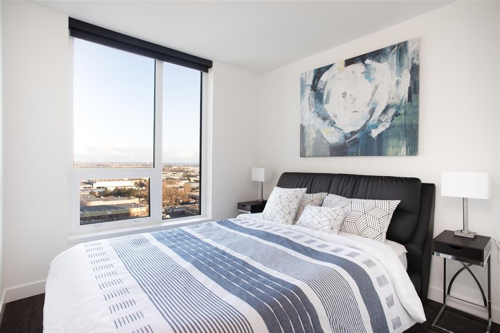 listing image 1101472094274131494