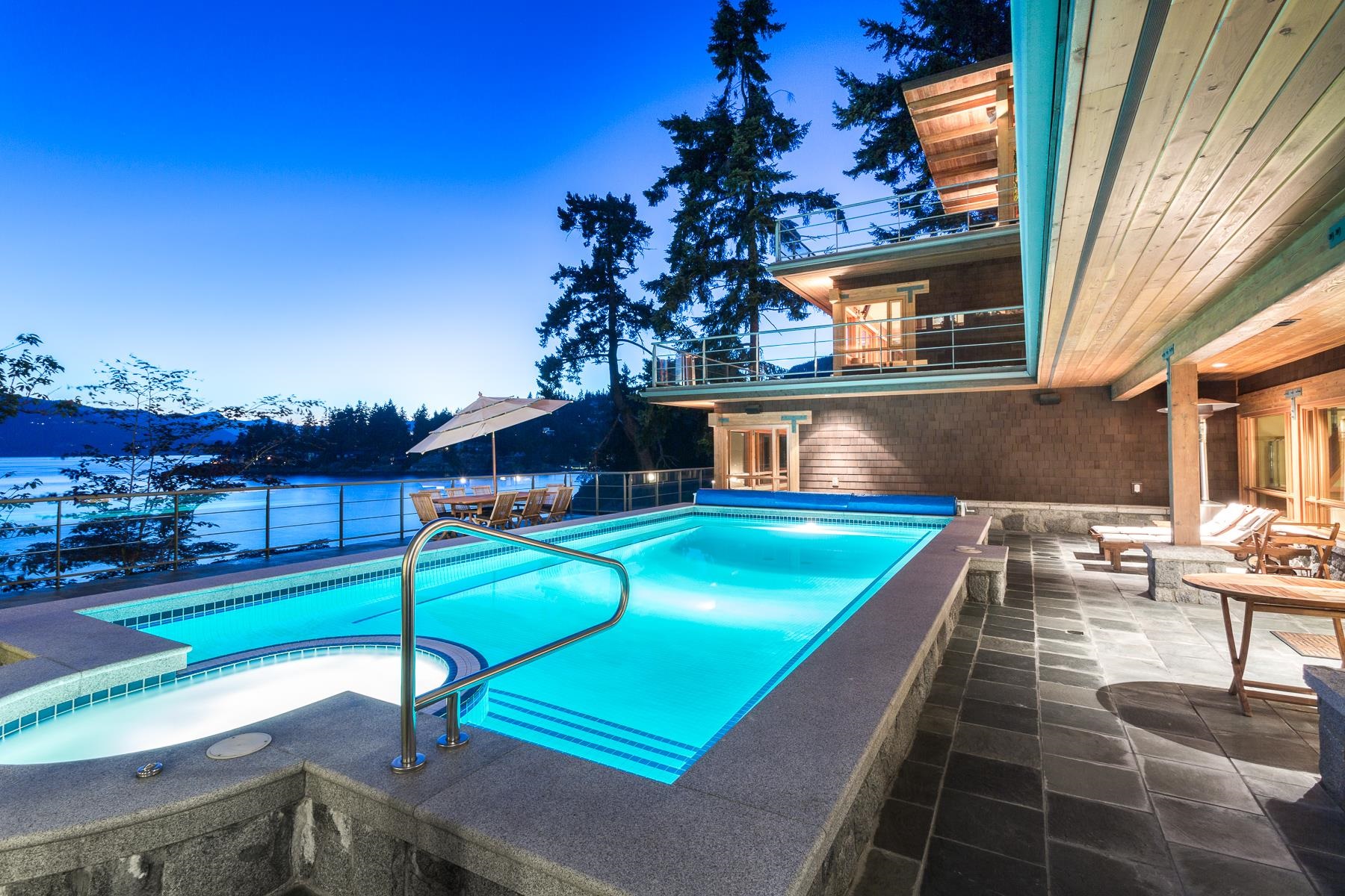 5363 Kew Cliff Road