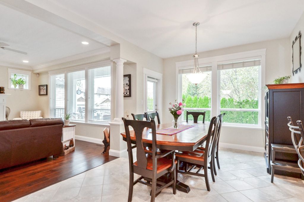 listing image 1102750482531426075