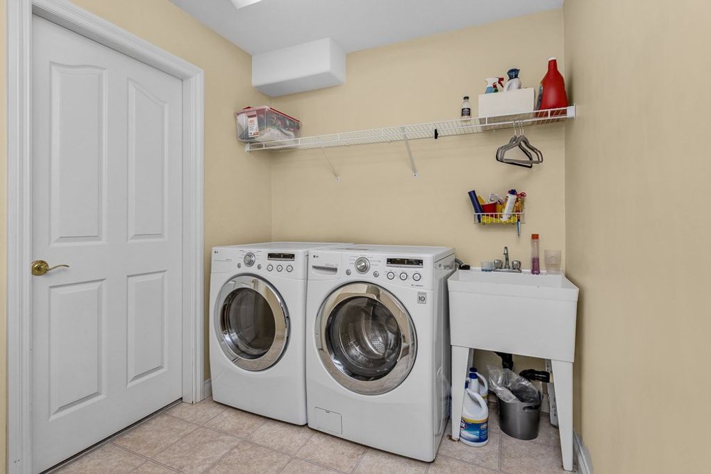 listing image 1107002675284963237