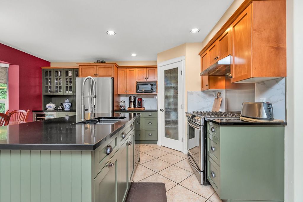 listing image 1108716306862807945