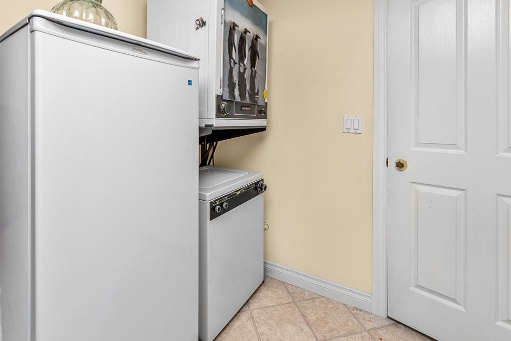 listing image 1100887246578071814