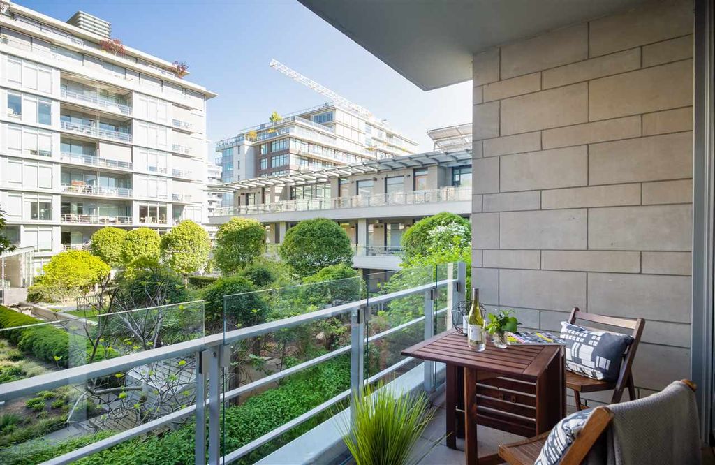 listing image 1103150493770469499