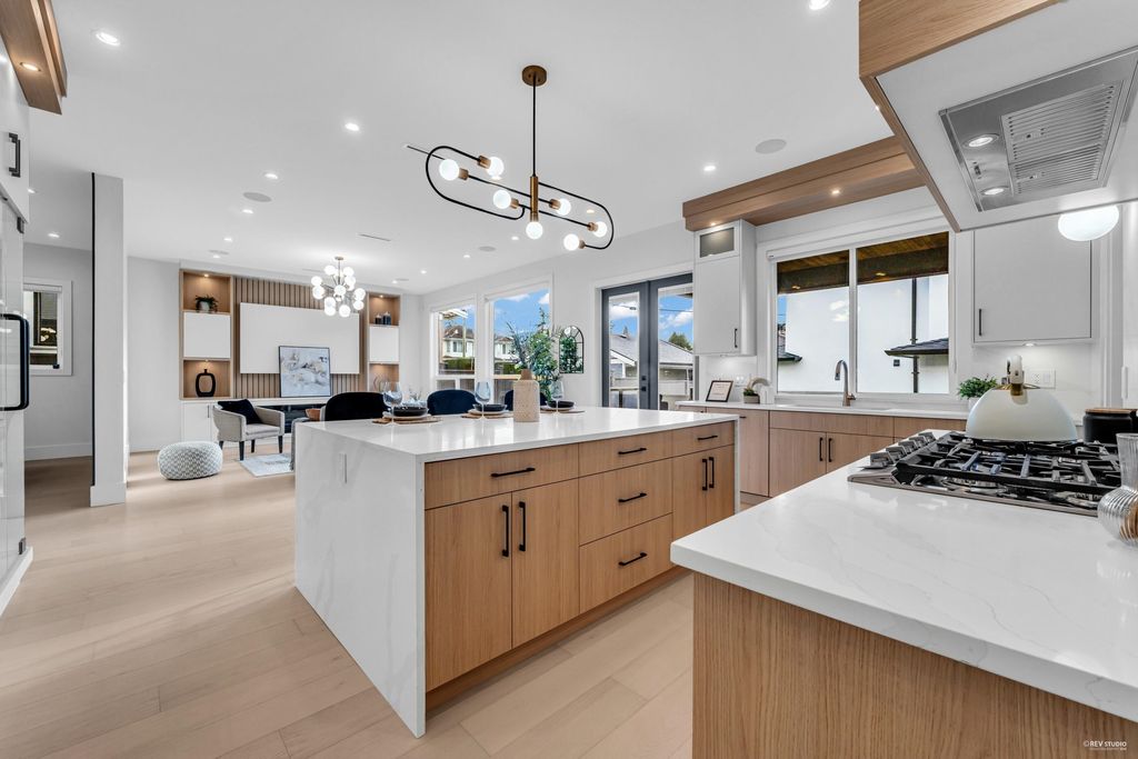 listing image 1104937666424086691