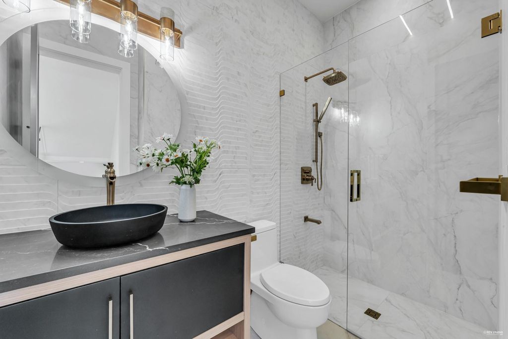 listing image 1106649624390513479