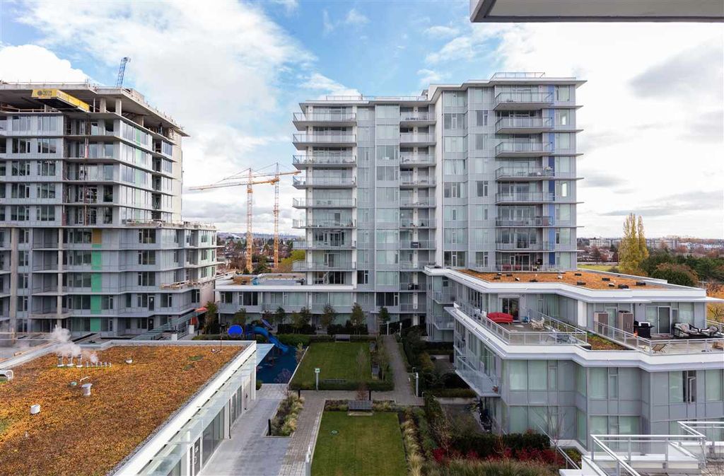 listing image 1100689546782469664