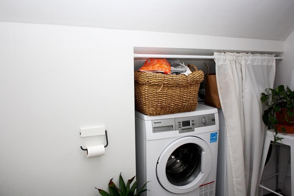 listing image 1106895671506301443