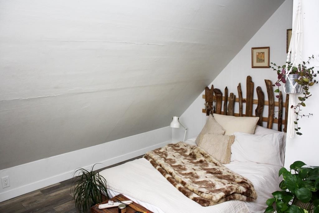 listing image 1100333659717788327