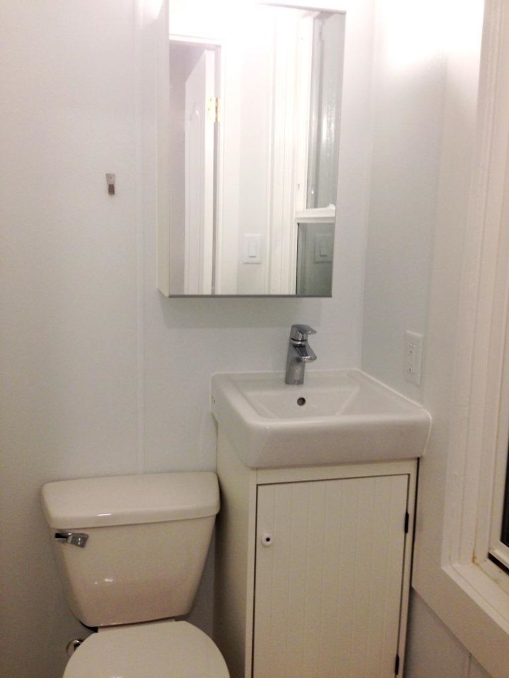 listing image 1101424369316180622