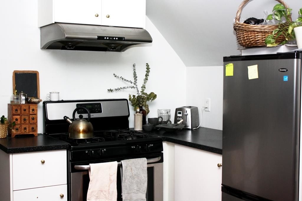 listing image 1109464015263087151