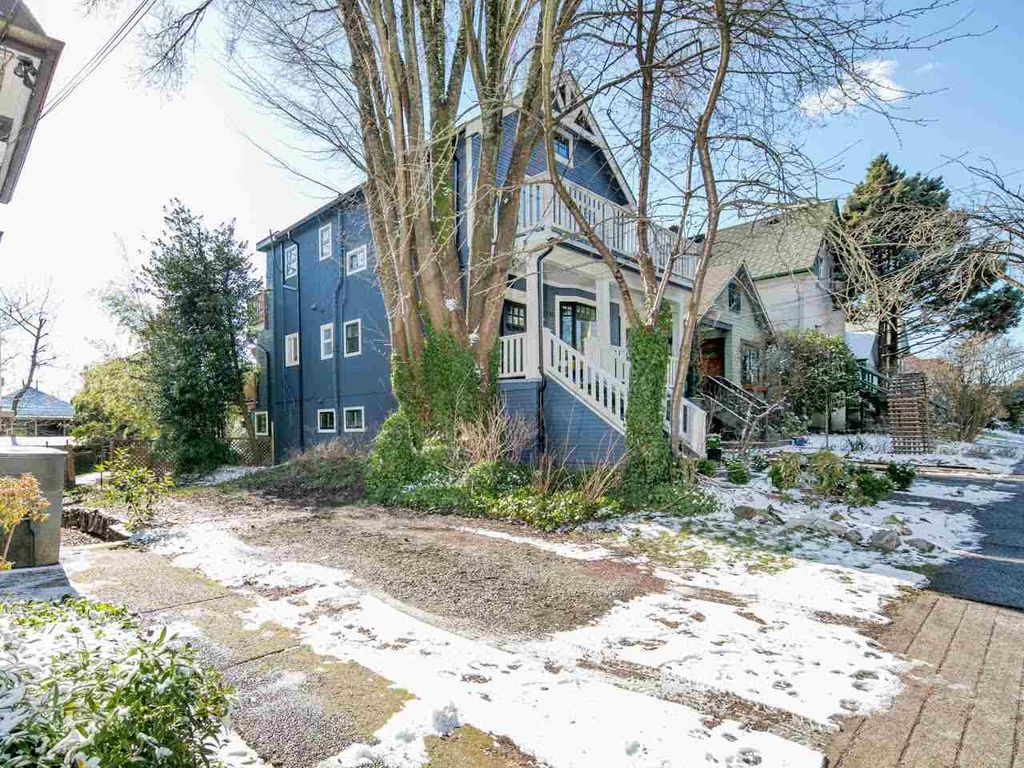 listing image 1102769420528513923