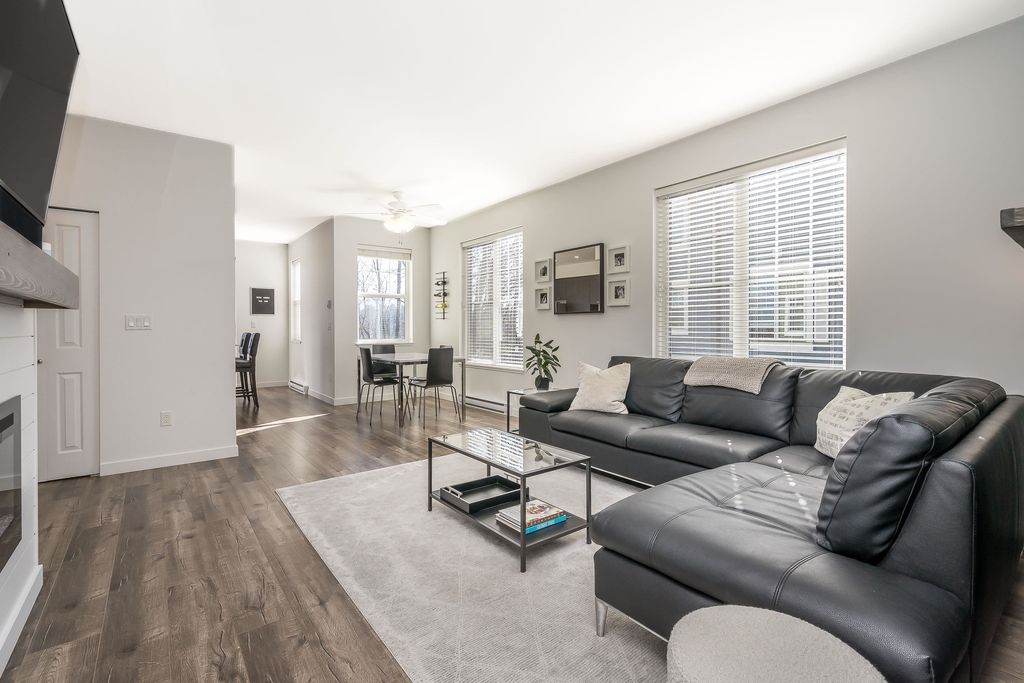 listing image 1103922126814306873