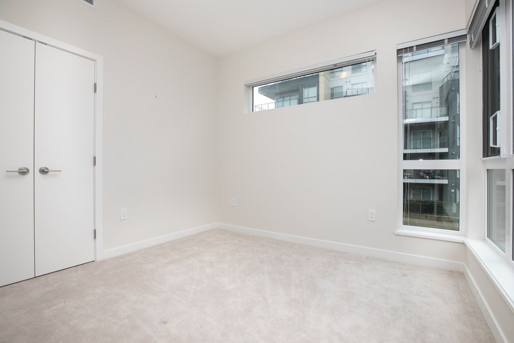 listing image 1100125237306217747