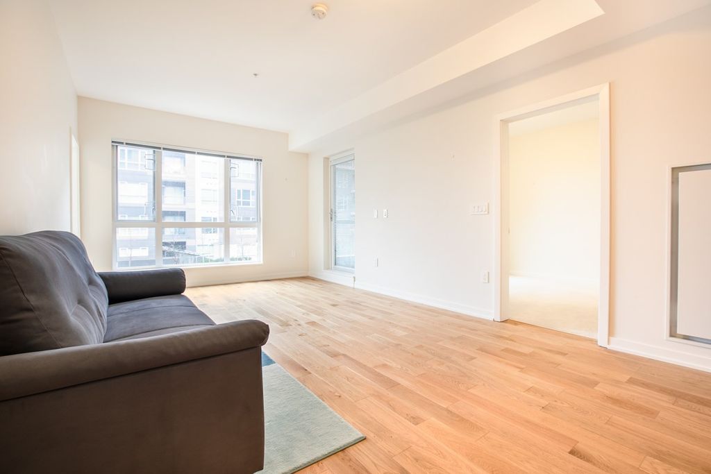 listing image 1102452124325801181