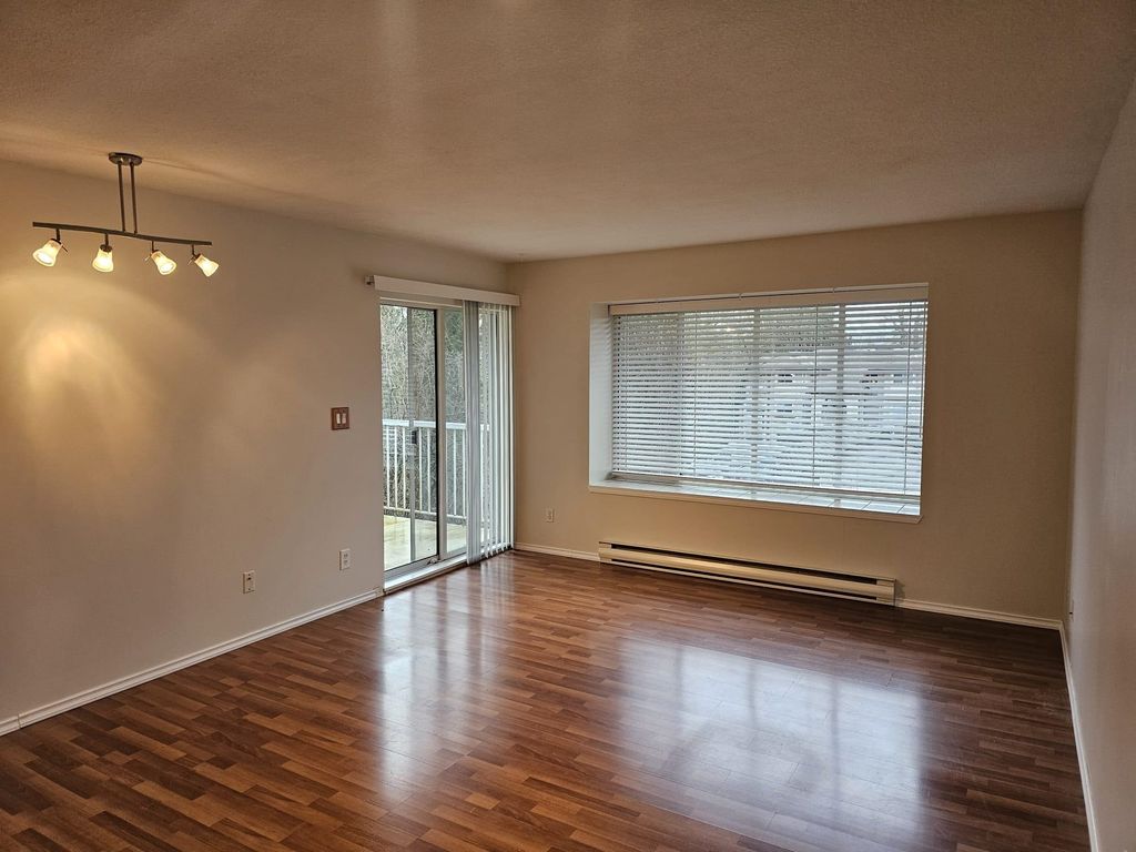 listing image 1107123142851882860
