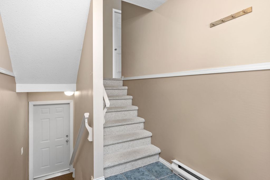 listing image 1104384249842202547