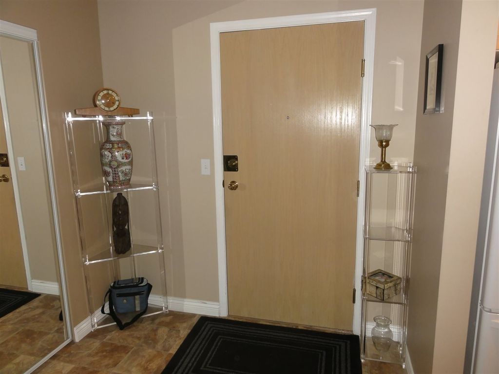 listing image 1103577100706980142