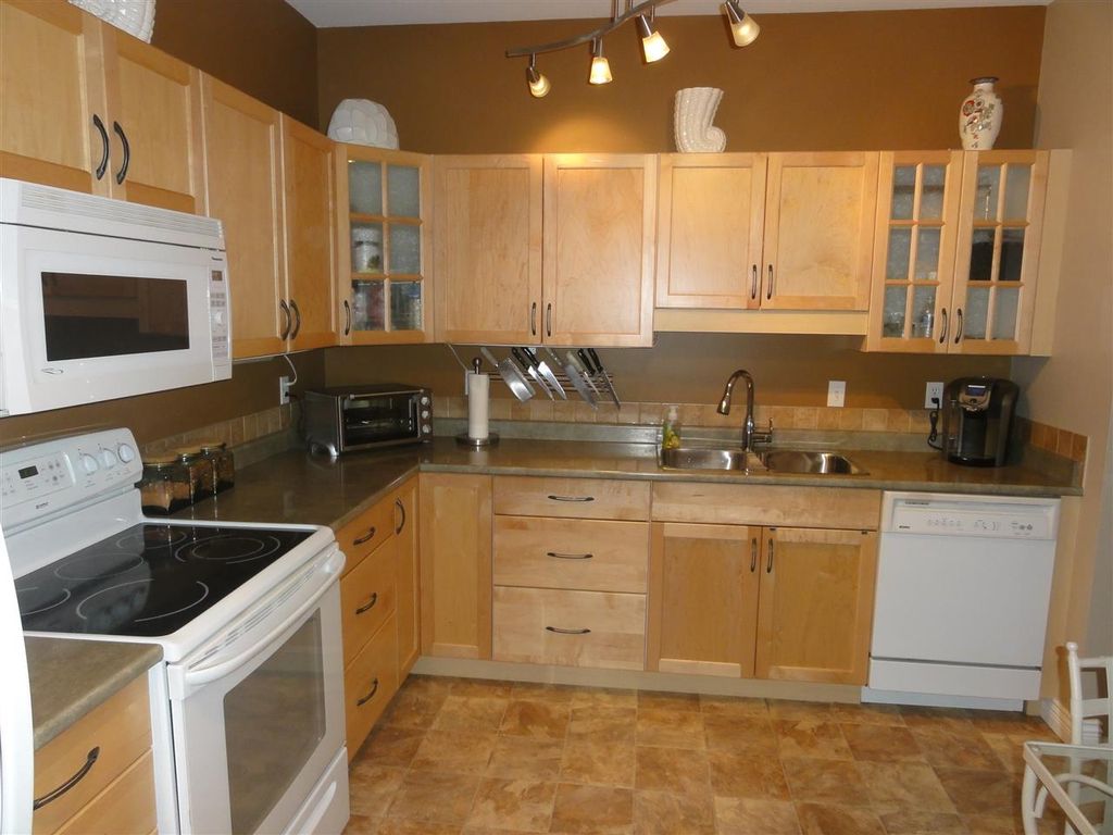 listing image 1108955167340833459