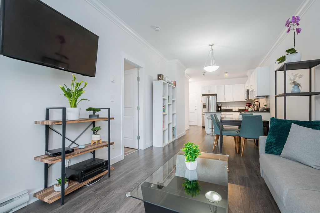 listing image 1106461117349498868