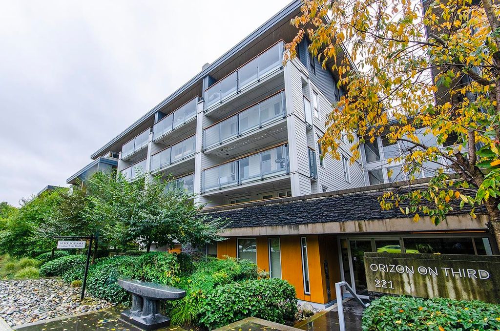 listing image 1101601907800541200