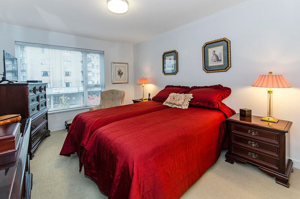 listing image 1109982677967705458