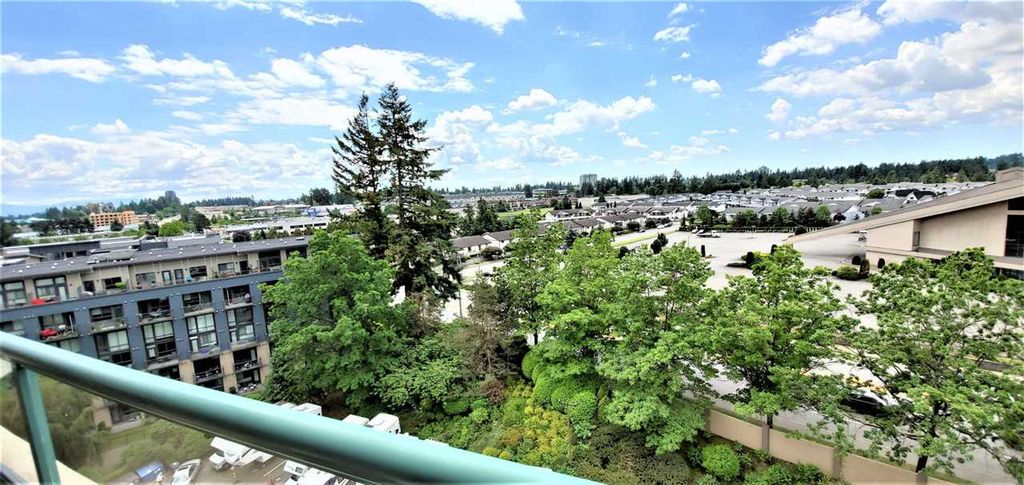 listing image 1106412874401785829