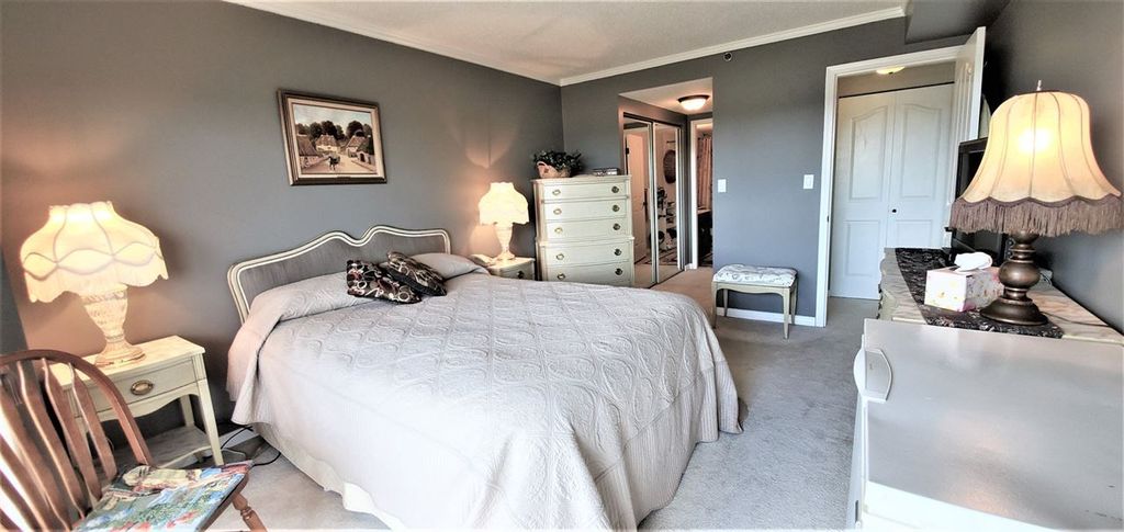 listing image 1104676802378729234