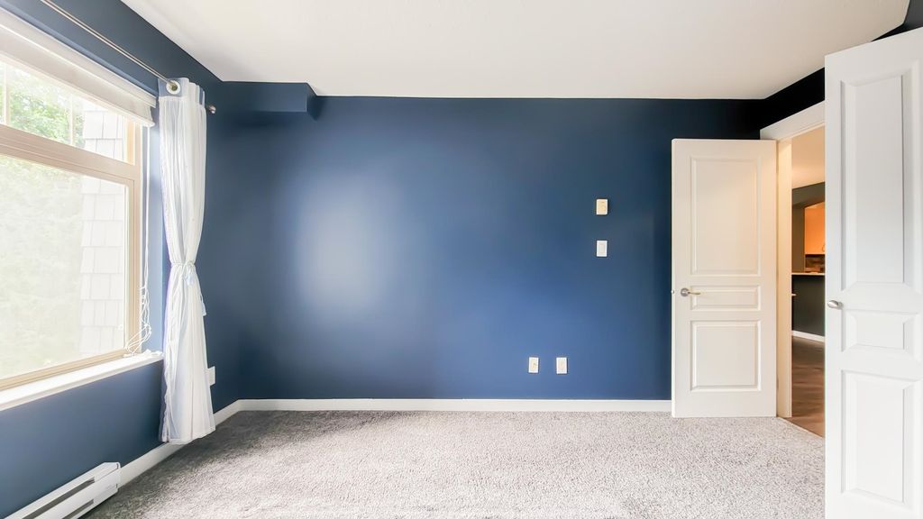listing image 1108334868763201789