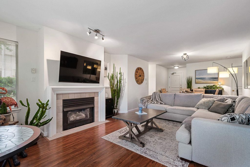 listing image 1107256250957222750