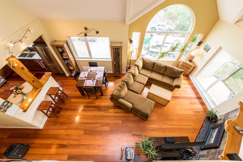 listing image 1105397991115001162