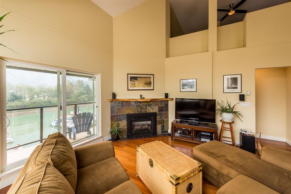 listing image 1108672838479899043