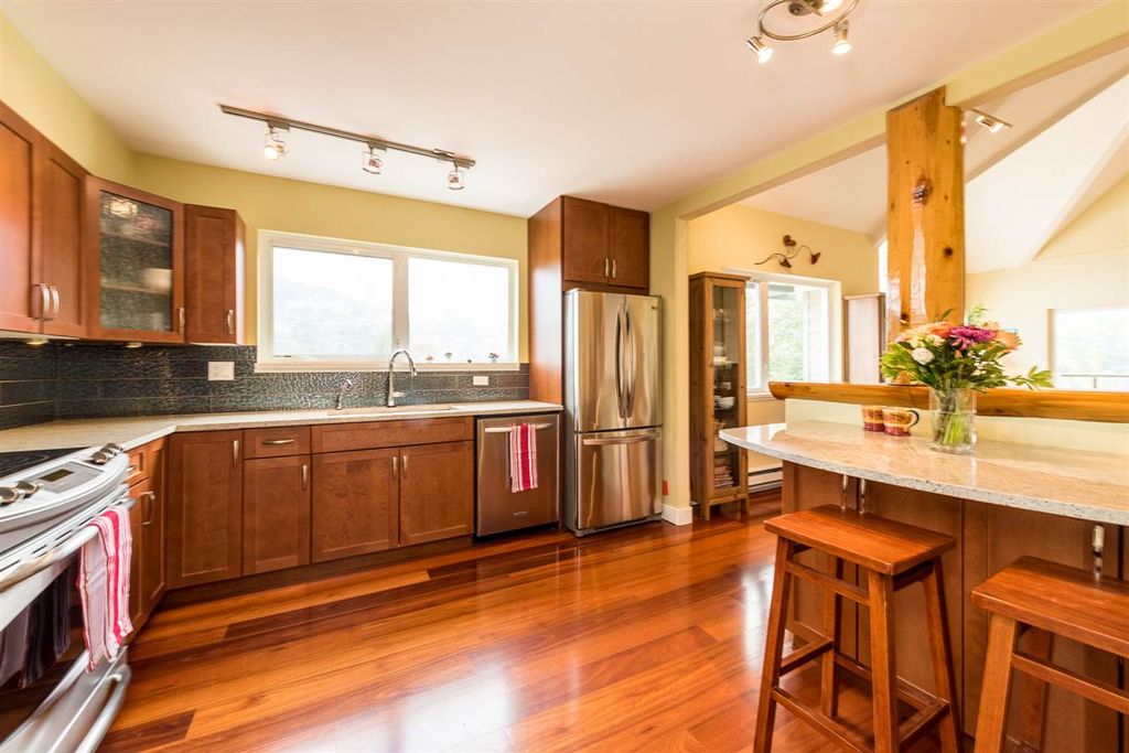 listing image 1106005138784773937