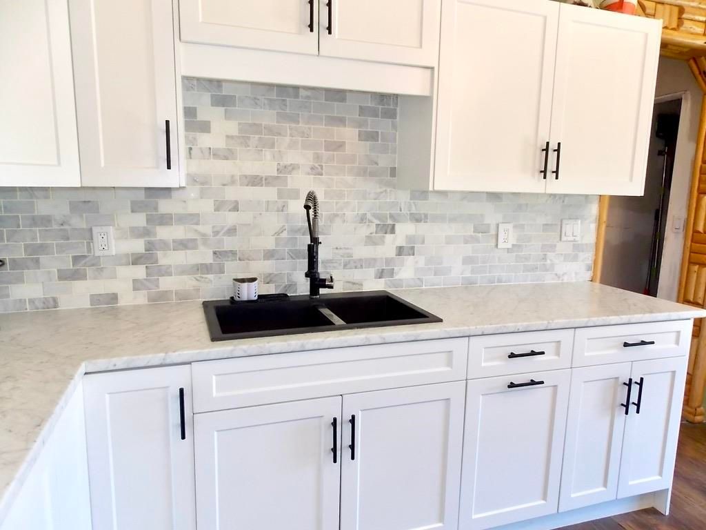 listing image 1103647528942883456