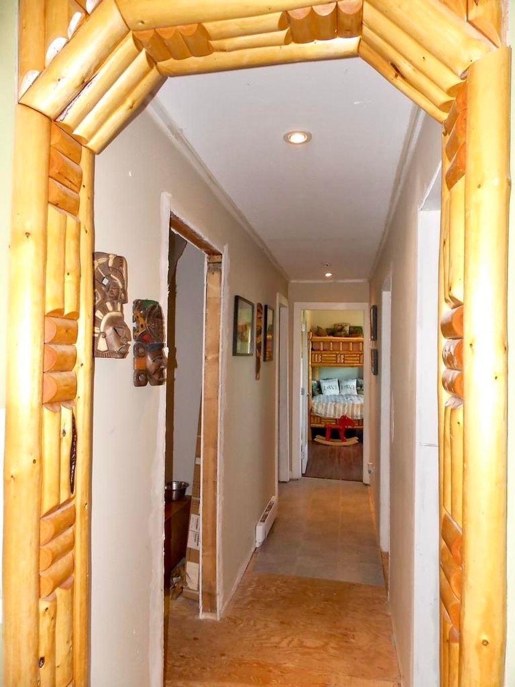 listing image 1100946408380586384