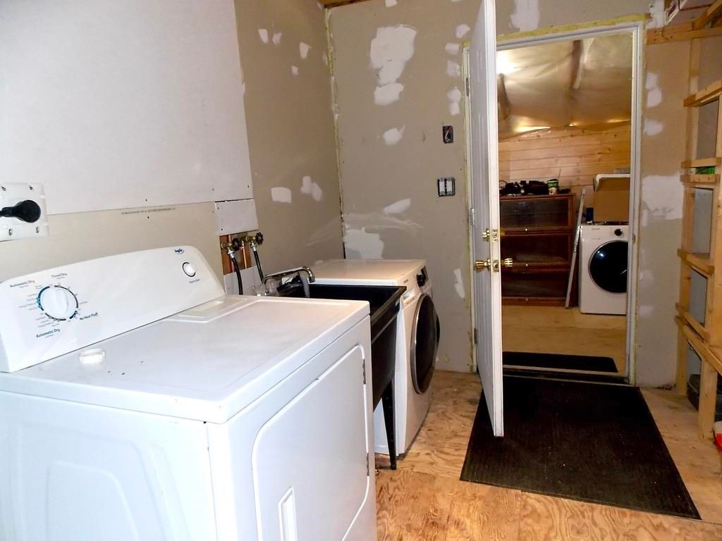 listing image 1108806331361577074