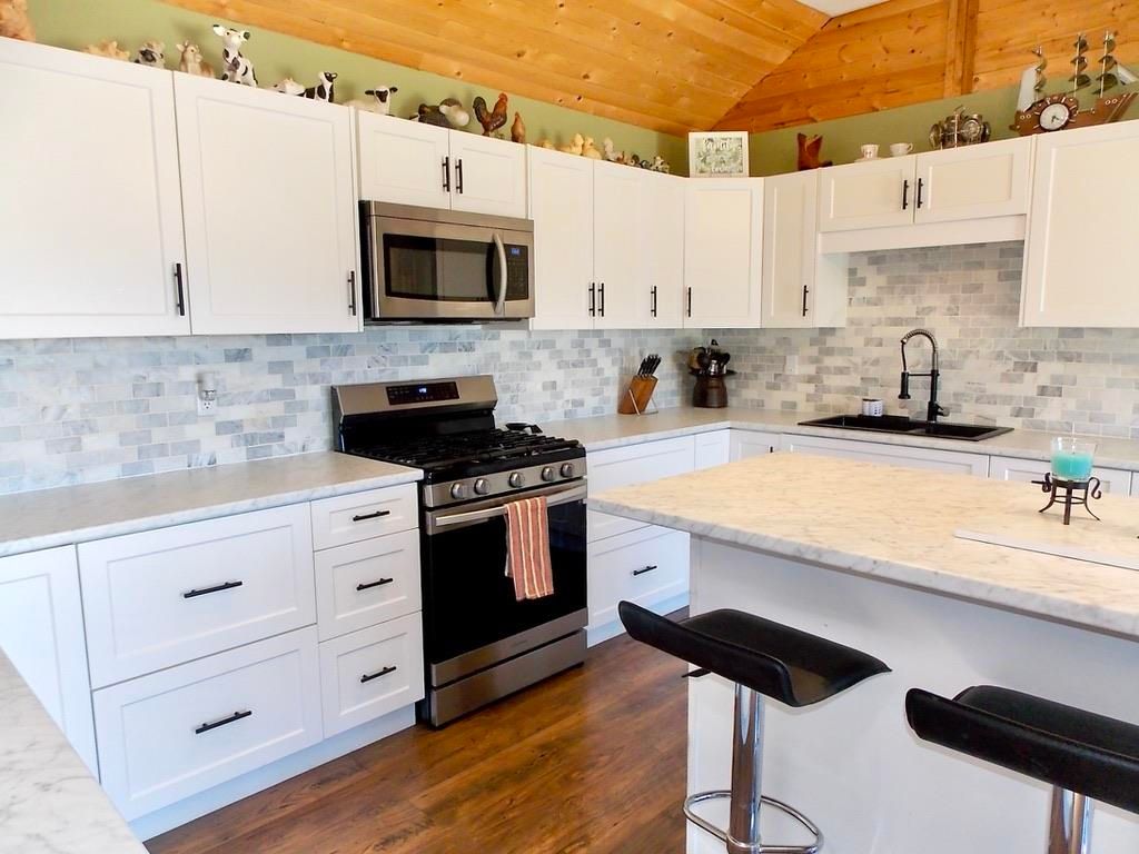 listing image 1109671166272614527