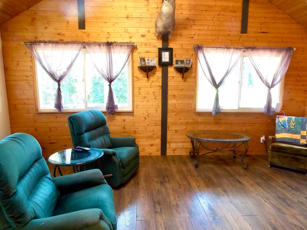 listing image 1103569727246420842