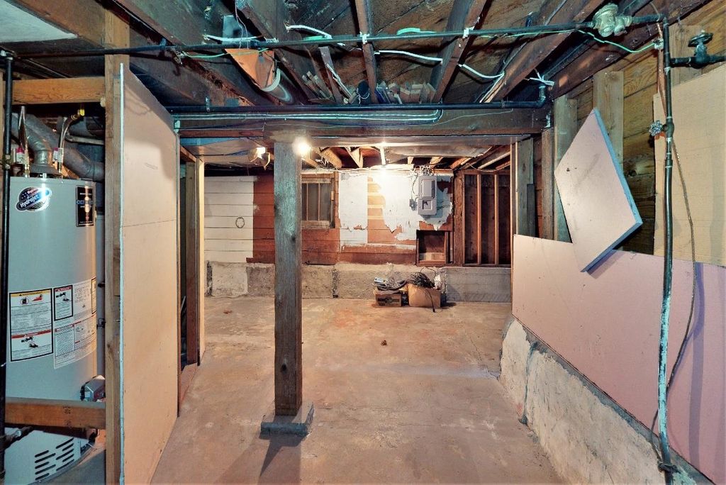 listing image 1109736037141781669