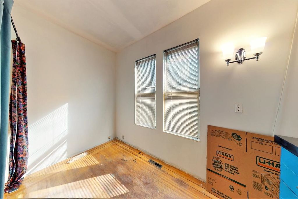 listing image 1106480638632865066