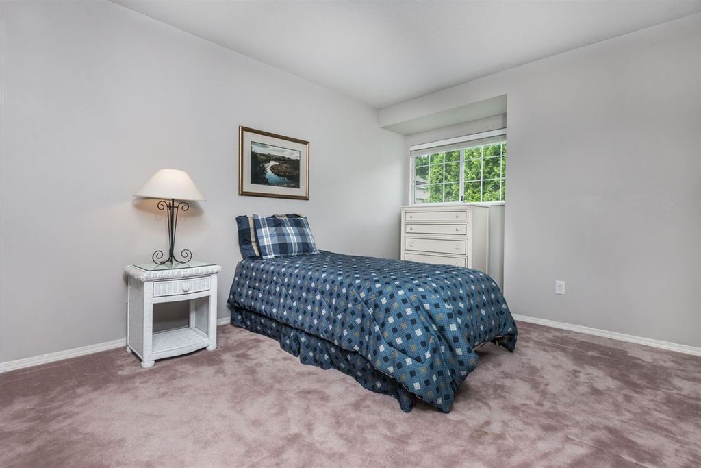 listing image 1108235807552779624
