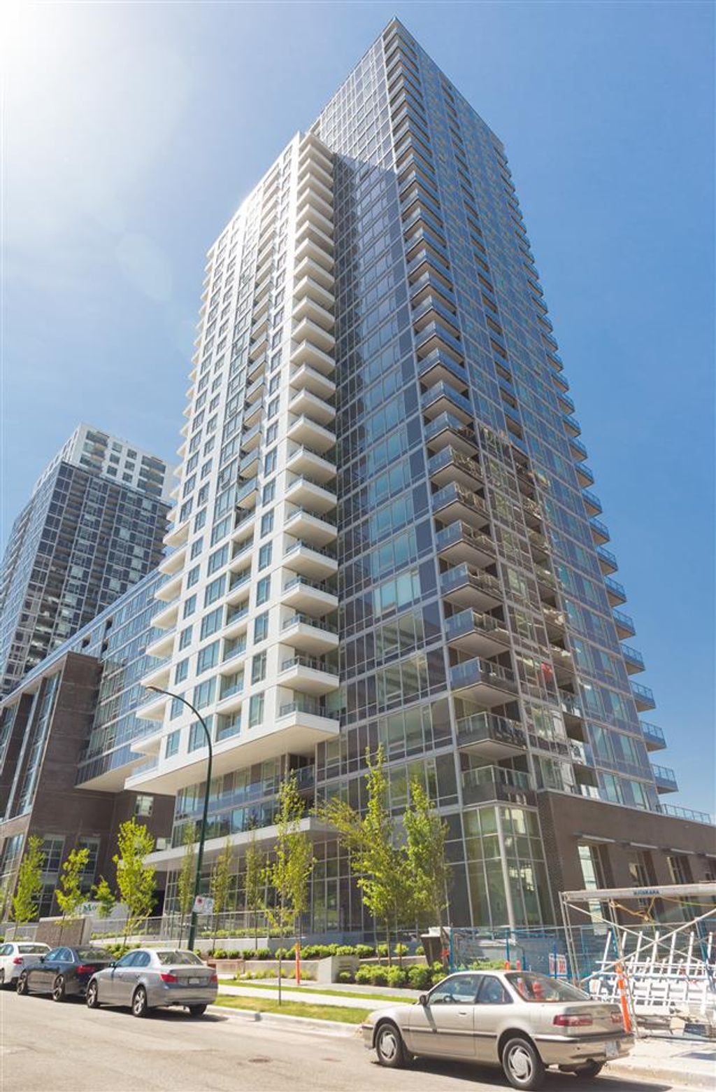 listing image 1103274047208008976