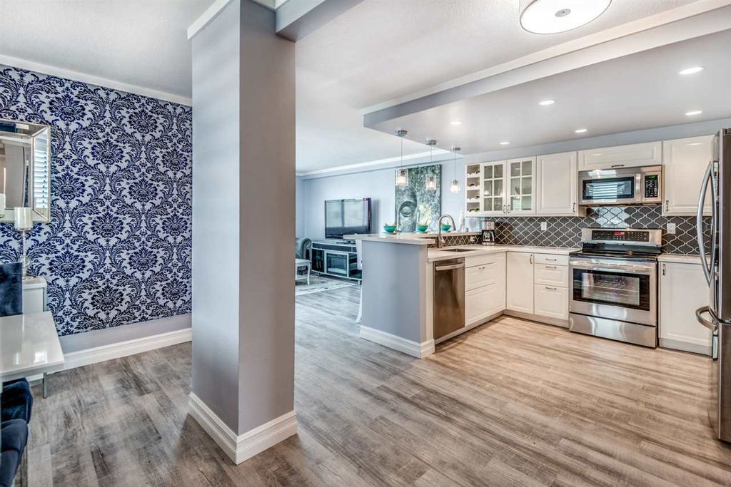 listing image 1109002542257454445