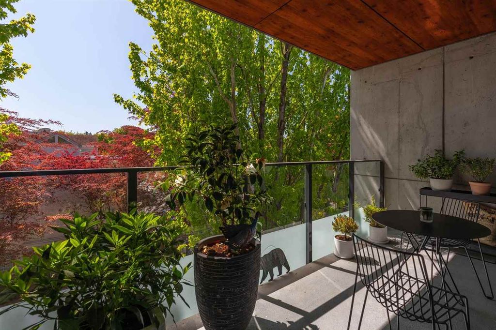 listing image 1108473536697971028