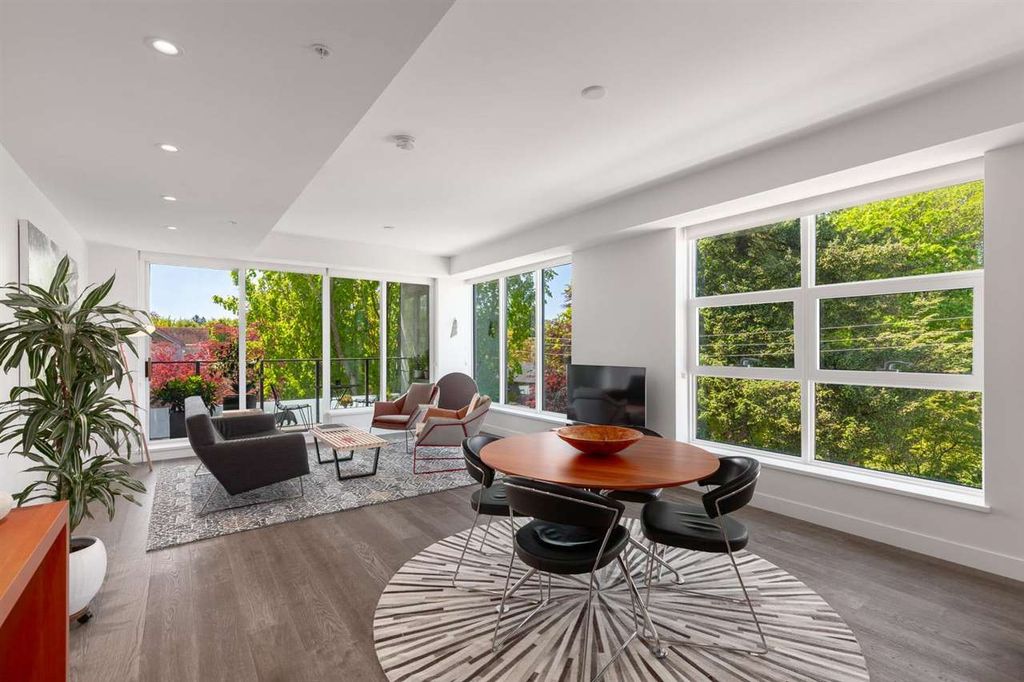 listing image 1109252157481352342
