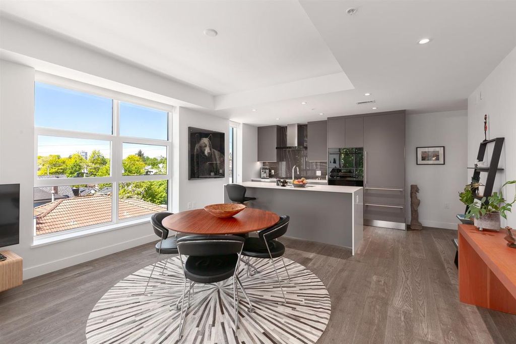 listing image 1101042944253290776