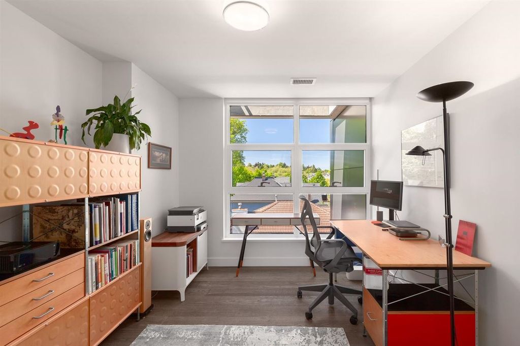 listing image 1100961589668219804