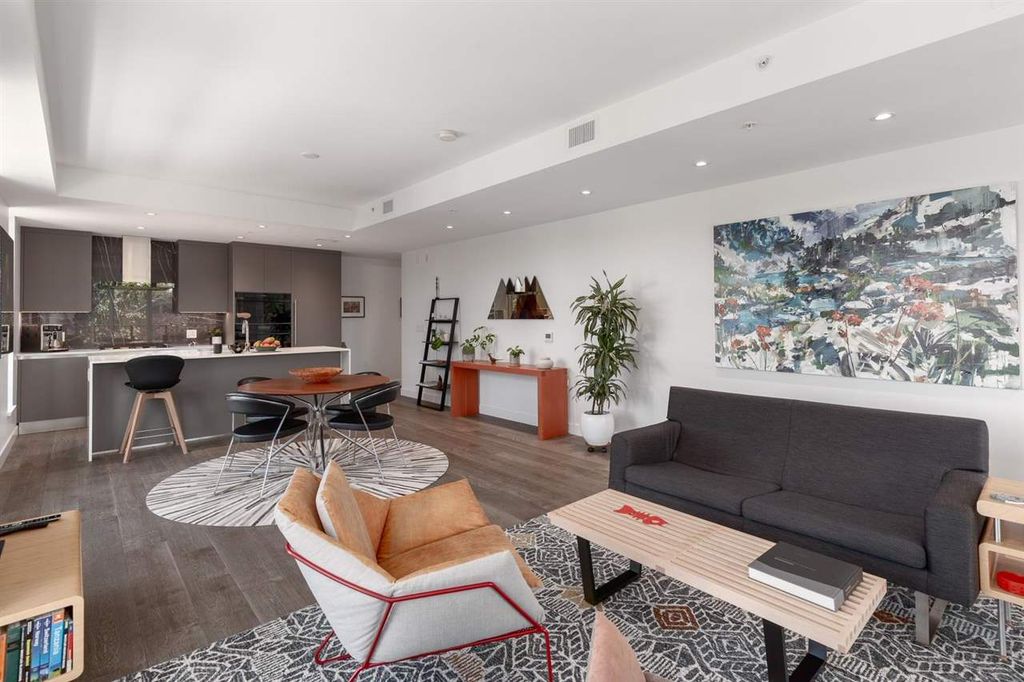 listing image 1106766958683762101